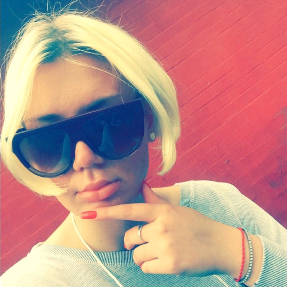 Meet your Posher, Stasia